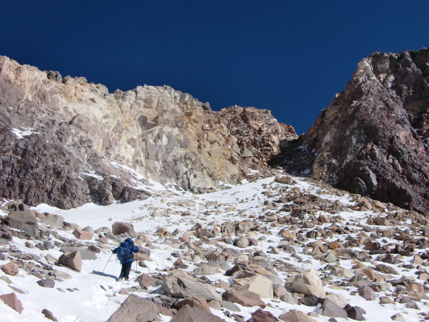 The final steps in the crater of Ojos del Salado: Up the gully and the ridge on its right side